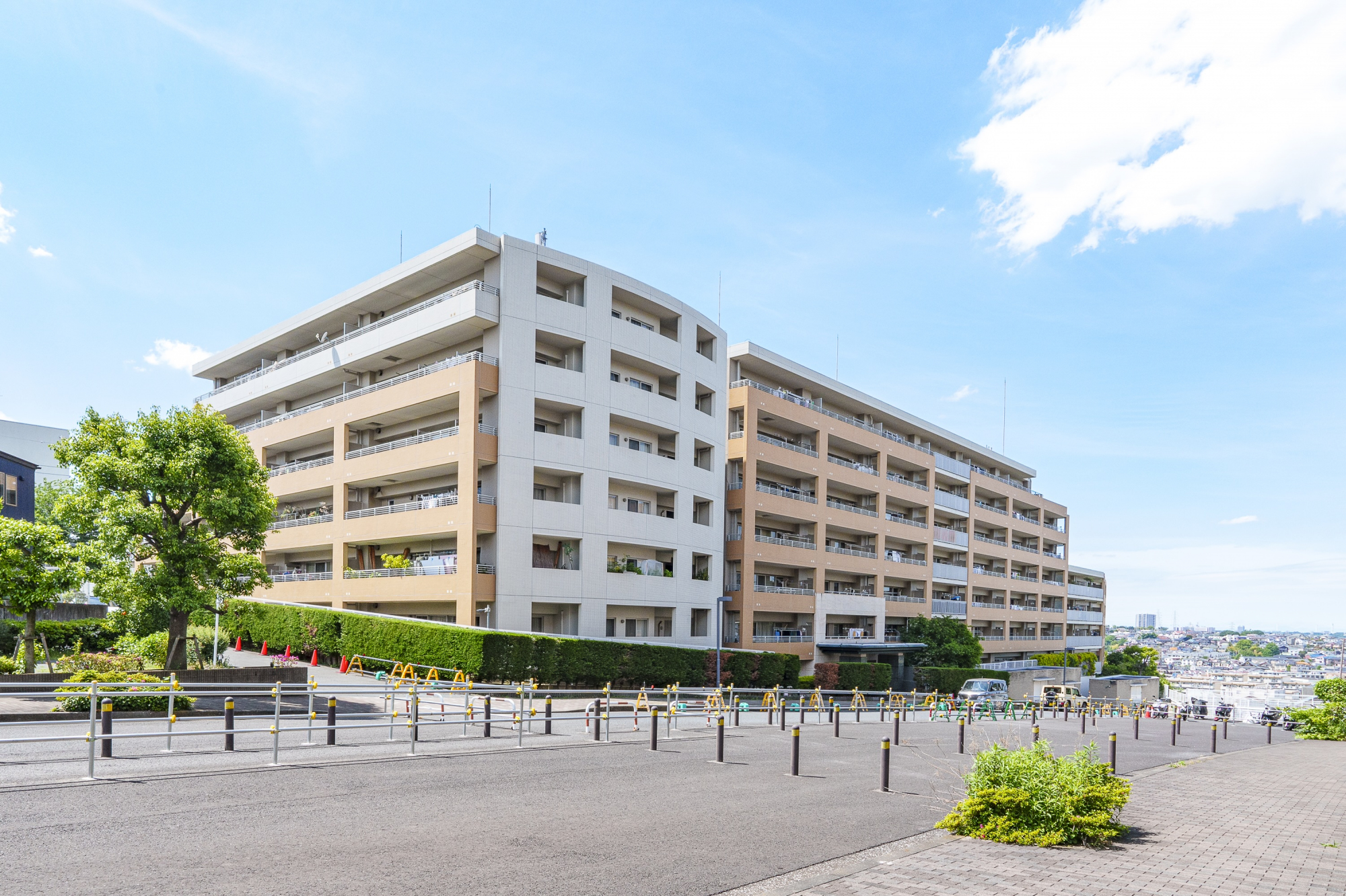 クレストフォルム日吉レインボーズヒルパークサイド棟